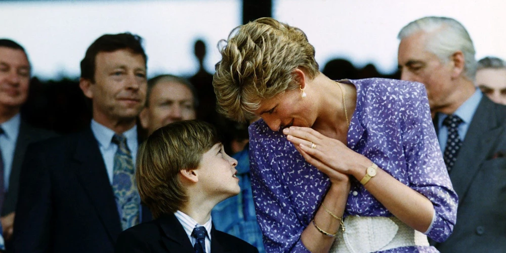 Princis Viljams un princese Diāna.