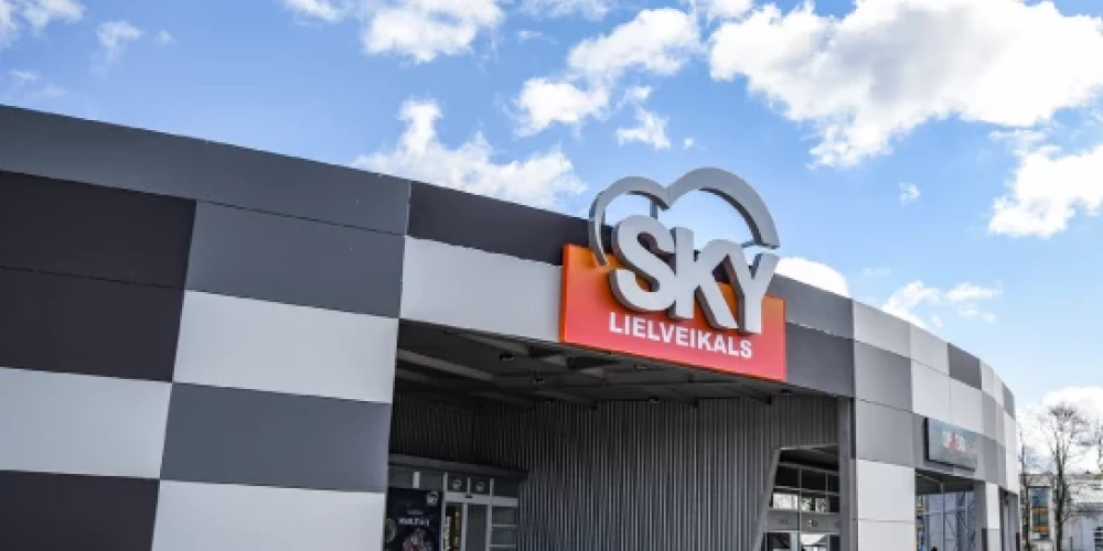В Латвии сеть магазинов SKY начала процесс неплатежеспособности после многолетней работы на рынке.