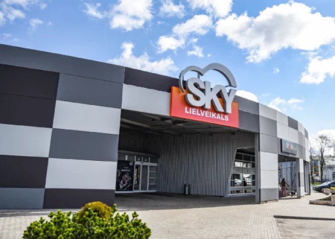 Neizturot cenu karu ar ārvalstu milžiem, veikalu tīkls "Sky" piesaka maksātnespēju