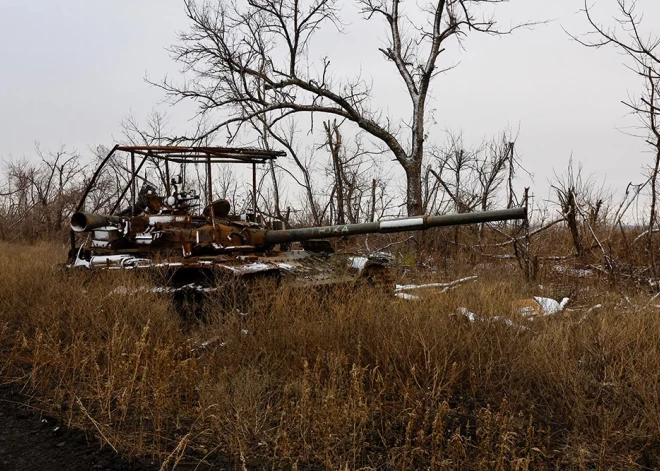 Krievu okupanti frontē saņēmuši pavēli izdzēst "Telegram", bet pārkāpējus sūta gaļas uzbrukumos