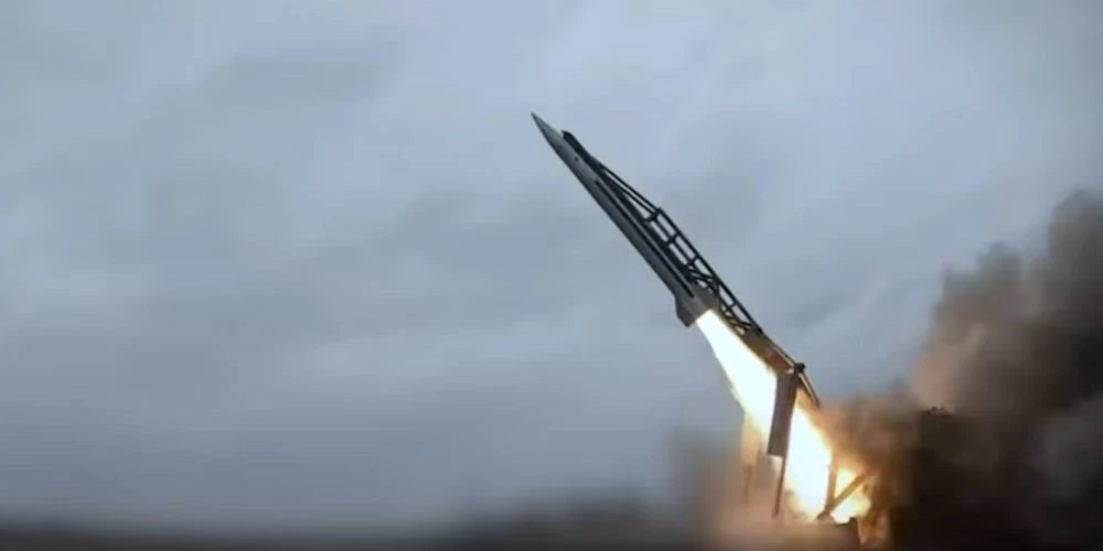 Ukrainas uzņēmums "Fire Point" jauno raķeti sauc par lētāku alternatīvu ATACMS ar darbības rādiusu līdz 300 km.