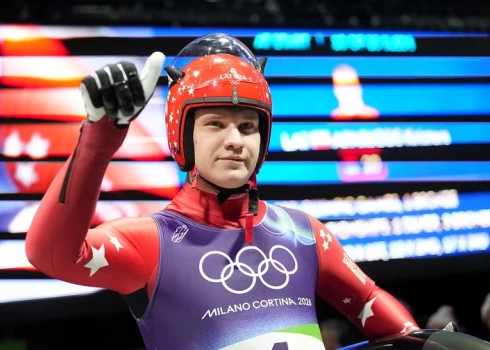 Gints Bērziņš apsteidza savu komandas biedru Kristeru Aparjodu.