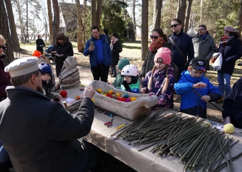 В прошлом году в Латвийском этнографическом музее под открытым небом празднование Пасхи состоялось 22 марта.