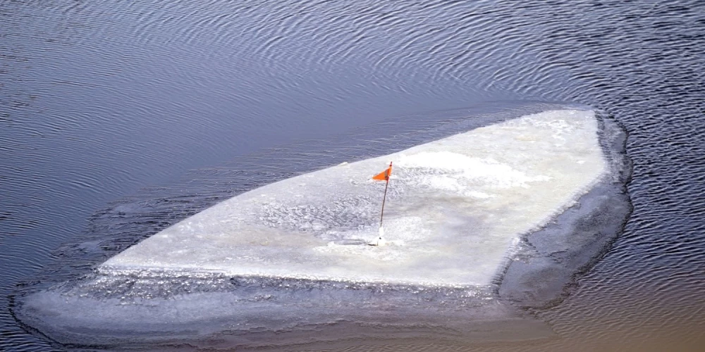 Tuvākajās dienās Daugavā turpināsies ledus iešana. 