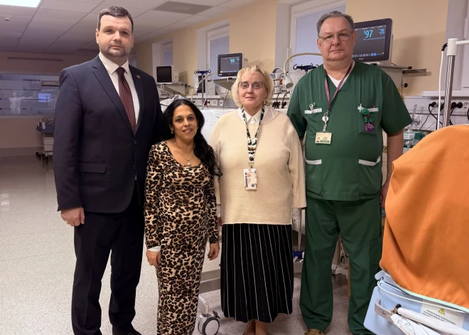 Valsts piešķirs 15 tūkstošu eiro pabalstu kuplajai trīnīšu ģimenei