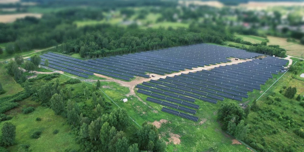 Rietumu Bankas izsniegtajai kredītlīnijai piesaistīta arī Attīstības finanšu institūcijas ALTUM garantija 3,2 miljonu eiro apmērā no ES fondu līdzekļiem, kas kalpoja kā finansējuma nodrošinājums.