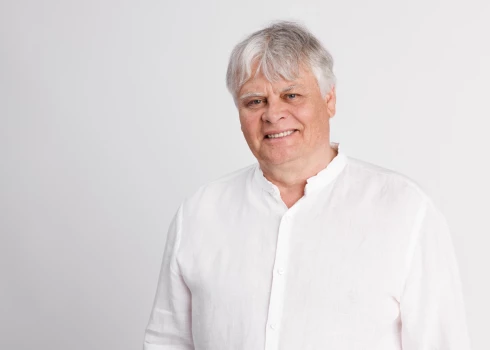 Latvijas Nacionālā baleta mākslinieciskajam vadītājam Aivaram Leimanim piešķirs Ministru kabineta Atzinības rakstu. 