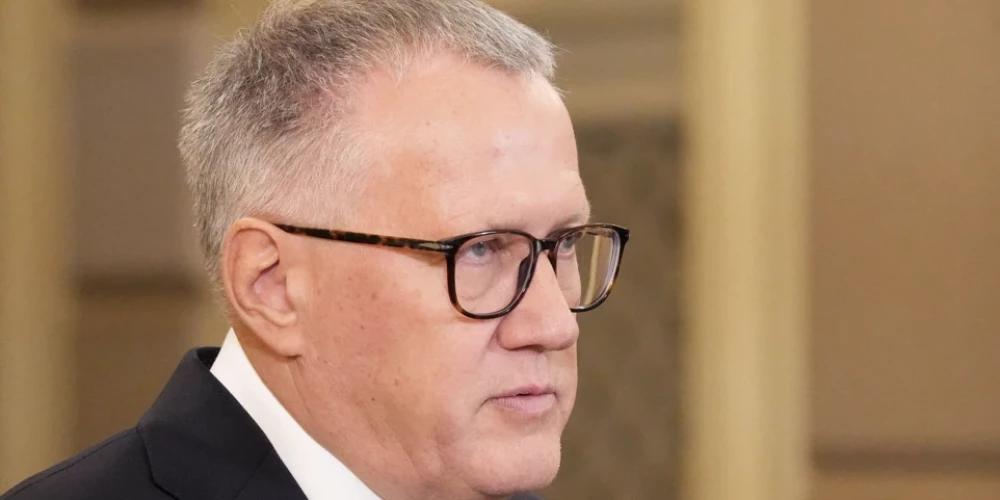 "Šī valdība jau vairs budžetu nesastādīs – to sastādīs Finanšu ministrija," raidījumā pauda finanšu ministrs Arvils Ašeradens (JV).