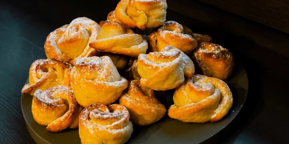 Biezpiena rozītes ir gards un veselīgs našķis.