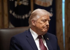 Tramps grib Krievijas atgriešanos pasaules ekonomikā, lai mazinātu Ķīnas ietekmi