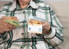 В Латвии выявили системную проблему с зарплатами. Почему недовольных становится все больше?