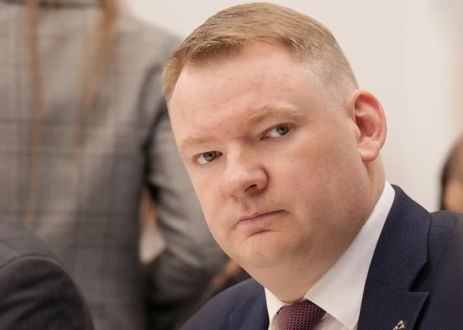 “Apvienotais saraksts” aicina Nacionālās drošības padomi vērtēt ar VARAM saistīto iepirkumu radītos iespējamos valsts drošības un vēlēšanu apdraudējumus