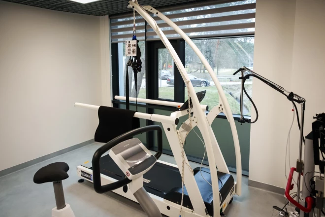 Vaivaros atklāts moderns, pasaules standartiem atbilstošs Ambulatorās rehabilitācijas centrs.