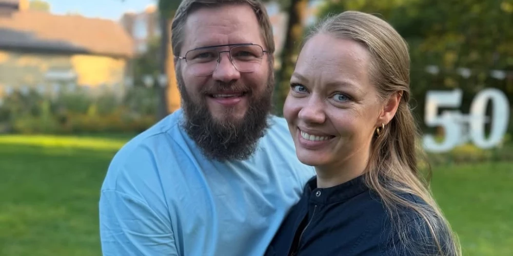 Topošie vecāki – Undīne Balode-Blisiņa un Raimonds Blisiņš.