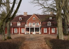 Усадьба Унгурмуйжа, которую называли жемчужиной Латвии, сегодня остается один на один с тишиной, убытками и исчезающим интересом