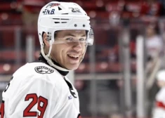 Krosbija atgriešanās spēlē "Penguins" zaudē, Vilmanim piespēle AHL