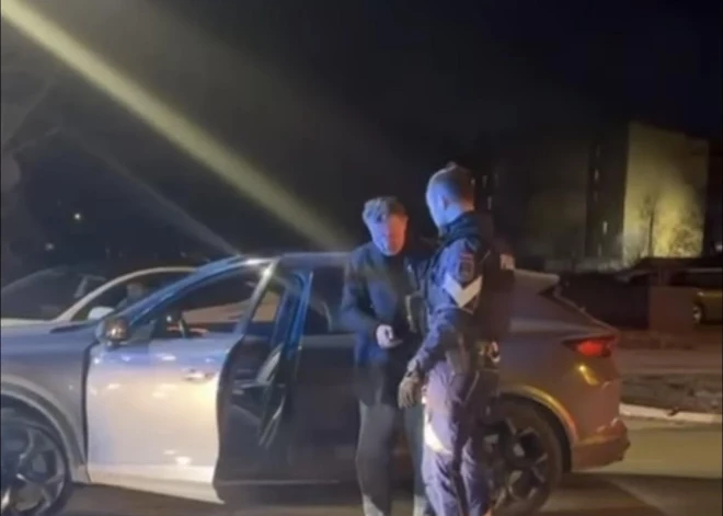 Normunds Rutulis pieķerts dzērumā pie stūres: vai viņa automašīnu nodos Ukrainai?