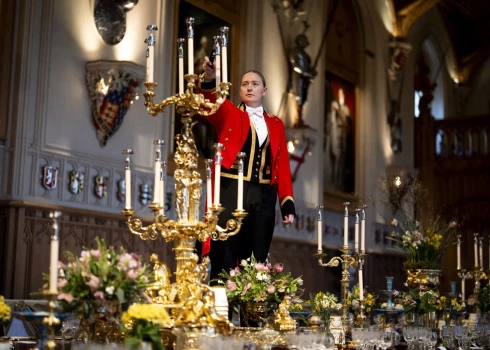 Nigērijas prezidenta Bolas Ahmeda Tinubu un pirmās lēdijas Oluremi Tinubu vizīte Apvienotajā Karalistē bija vēsturisks notikums — tā bija pirmā Nigērijas valsts galvas valsts vizīte Lielbritānijā 37 gadu laikā.