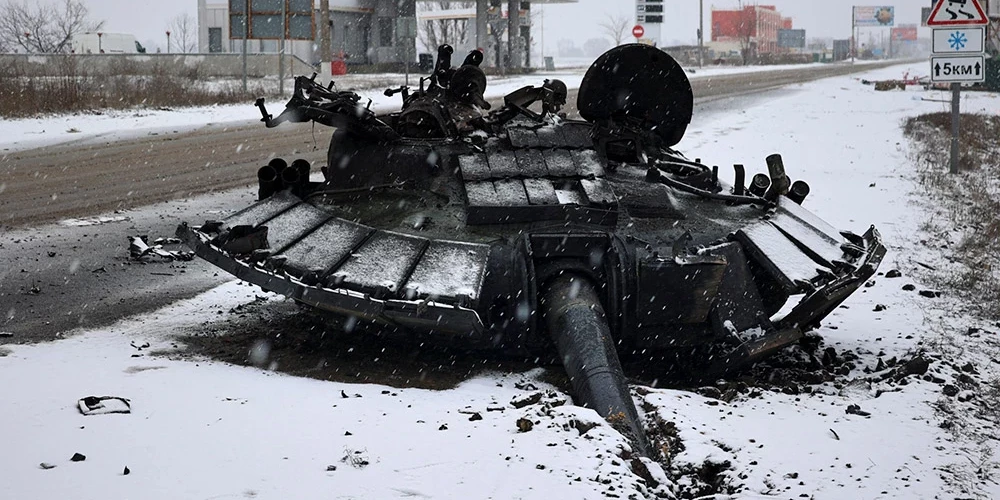 Krievijas armijas ofensīvas kampaņas sākums izskatās arvien asiņaināks un mazāk efektīvs.