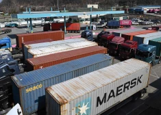 PTO brīdina: karš Tuvajos Austrumos var strauji bremzēt pasaules tirdzniecību