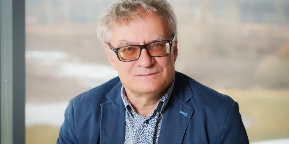 По словам ученого, Латвия расположена в той части мира, где общество обладает относительно большими ресурсами для адаптации.