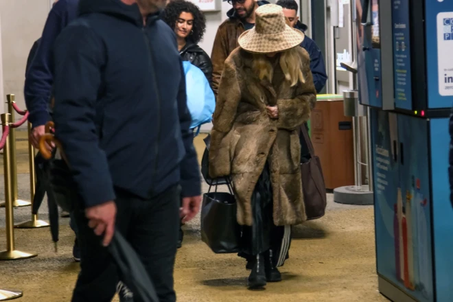 Tā Madonna ieradās Marko Polo lidostā Venēcijā 15. martā.