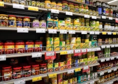 PTAC piemēro sodus vairākiem veikalu tīkliem par maldinošām cenām