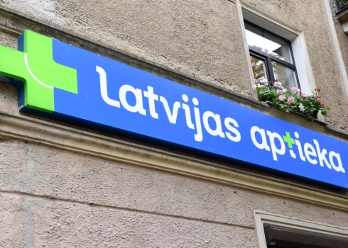 "Latvijas aptieka" plāno pārdot 19 aptiekas un vienu filiāli "Sentor Farm aptiekas". 