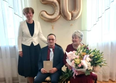 Rojā godina Zelta kāzu pāri