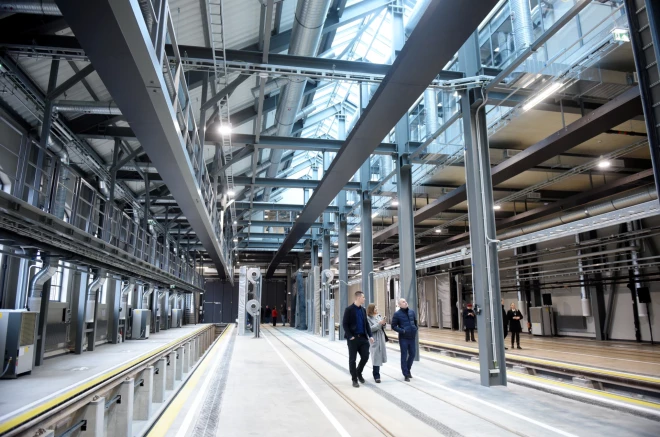 В Риге завершилась масштабная реконструкция 5-го трамвайного депо.