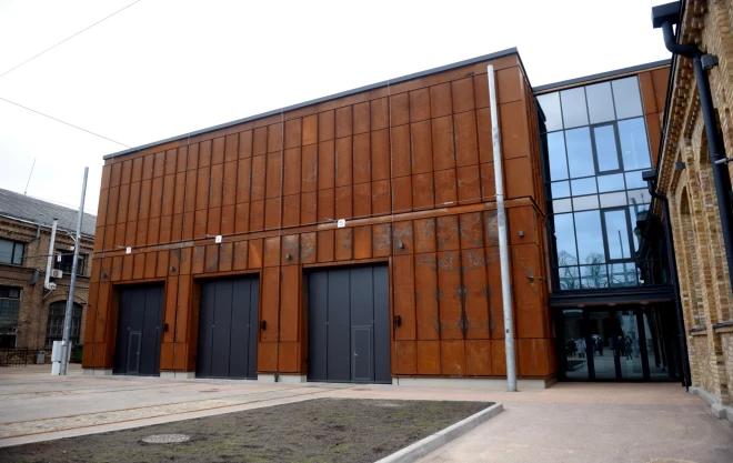 В Риге завершилась масштабная реконструкция 5-го трамвайного депо.