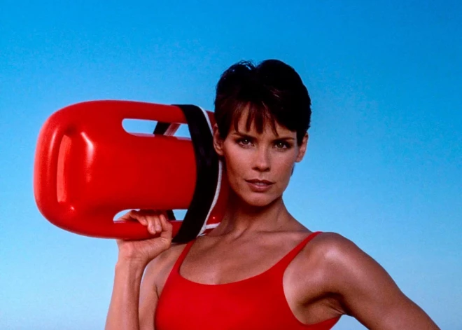 Kas notika ar “Pludmales patruļas” ikonu Aleksandru Polu? Vairāk nekā 15 aresti un pat federālais cietums