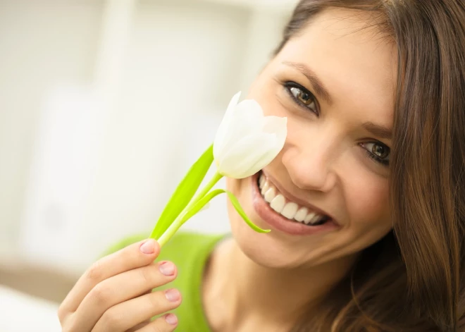 Jutīgi zobi, diskomforts kuņģī: viens iemesls, vairāki risinājumi