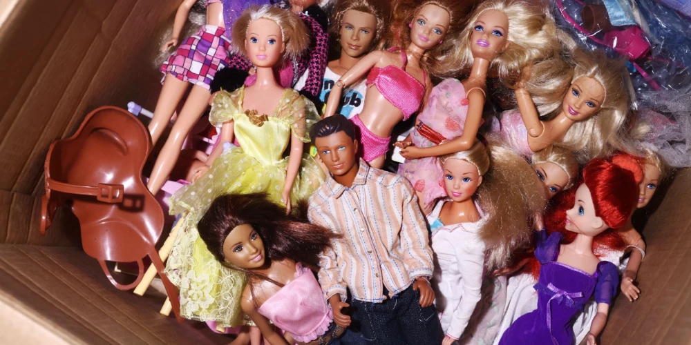 Šīs 90. gadu rotaļlietas šodien var būt īsts dārgums.