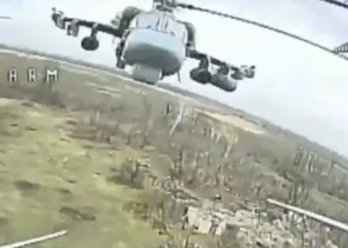 Viena Krievijas "Ka-52" helikoptera izmaksas ir vismaz 16 miljoni ASV dolāru.