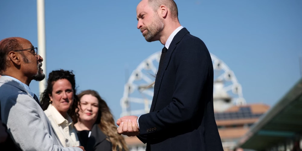 Princis Viljams 2026. gada 19. martā bija ieradies Bormnmutā, Anglijā, un tikās ar ekspertiem, kas specializējas jauniešu bezpajumtniecības jautājumos.
