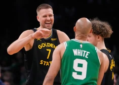 Porziņģis gūst piecus punktus "Warriors" zaudējumā "Pistons"