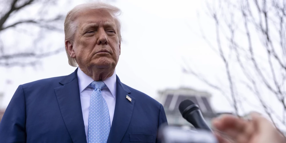 Trampa ieraksts bija līdz šim stiprākā norāde, ka viņš var būt gatavs drīz izbeigt karadarbību pret Irānu, ko ASV un Izraēla sāka 28. februārī.