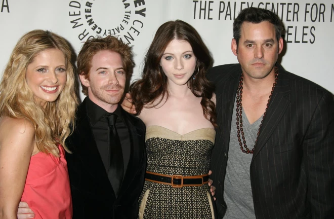 2008. gads - seriāla "Bafija pret vampīriem" komanda.