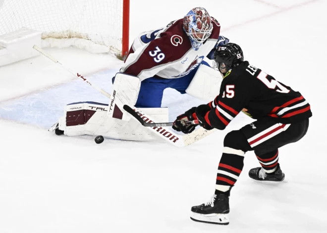 "Avalanche" hokejisti nodrošina vietu Stenlija kausa izcīņā