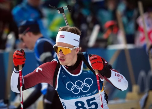 Latvijas biatlonists Rihards Lozbers.