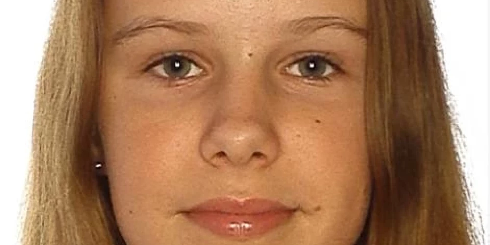 Появились тревожные сведения о том, что пропавшая без вести 16-летняя София Сара Кундецка, исчезнувшая в понедельник, 16 марта, могла упасть в Даугаву.