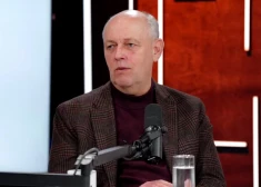 "Это цвет от долларов": латвийский экономист раскрыл суть так называемого "зеленого курса"