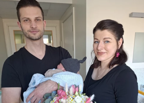 Одним из малышей стал сын Анете и Тома Бокумов из Гробини.