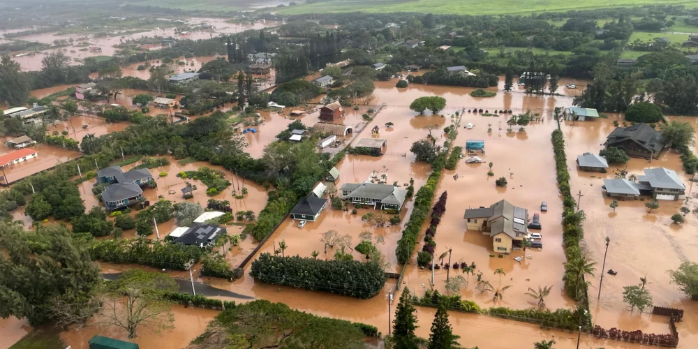 Havaju salas skāruši postošākie plūdi pēdējo 20 gadu laikā.