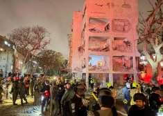 Irāna raķešu triecienos Izraēlas dienvidos cietuši vismaz 180 cilvēki. "Šis ir bijis ļoti smags vakars cīņā par mūsu nākotni!"