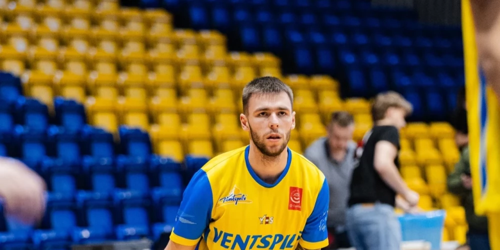 "Ventspils" spraigā galotnē uzvar "VEF Rīga" komandu un nodrošina izšķirošo ceturtdaļfināla spēli.