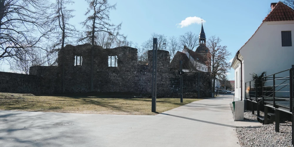 Veidos Valmieras pils viesu istabu. 