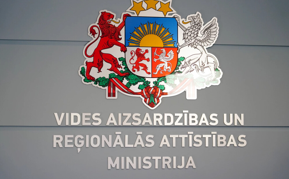 Raimonds Čudars uz laiku atstādina VARAM valsts sekretāru no amata pienākumu pildīšanas