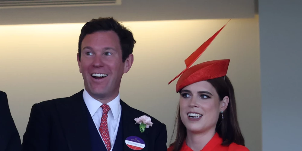 Karaliskajā ģimenē jauns saspīlējums: Džeks Brūksbenks pretojas Sāras pārcelšanās plāniem.